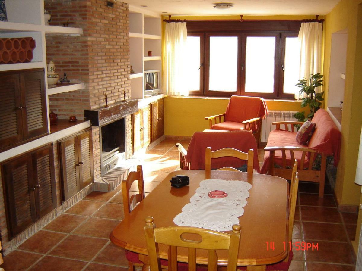 Casa Maribel Villa Guejar Sierra Luaran gambar