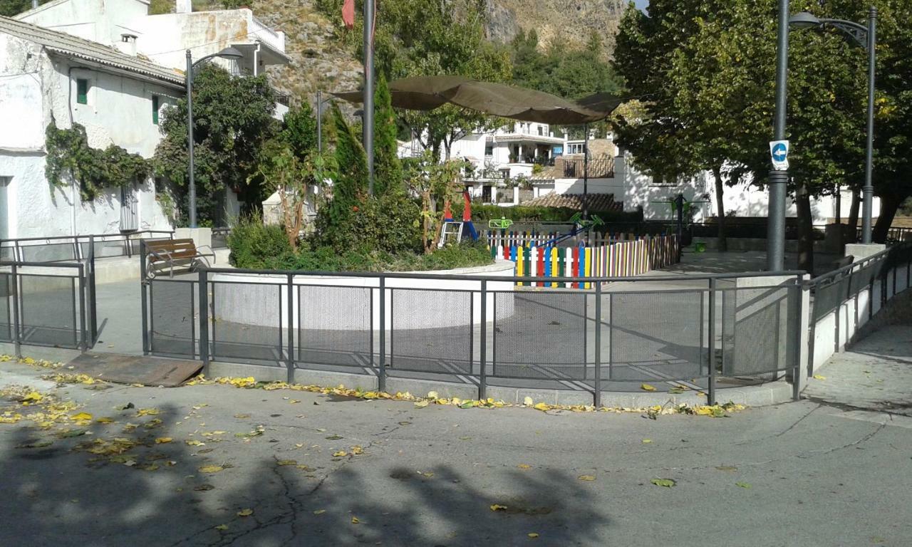 Casa Maribel Villa Guejar Sierra Luaran gambar